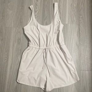 Traveler romper